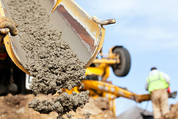  Home Gardens, CA Concrete contractor Pros